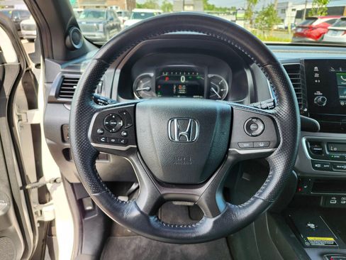 Used 2024 Honda Passport EX-L image 27