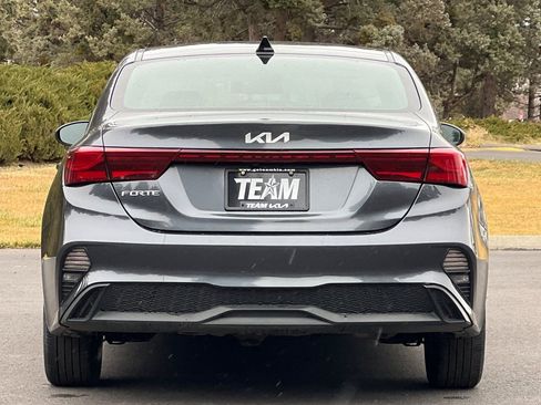 Used 2023 Kia Forte LXS image 5