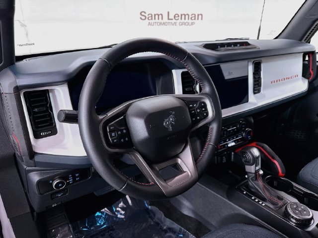 Used 2026 Ford Bronco Heritage Edition AWD/4WD image 9
