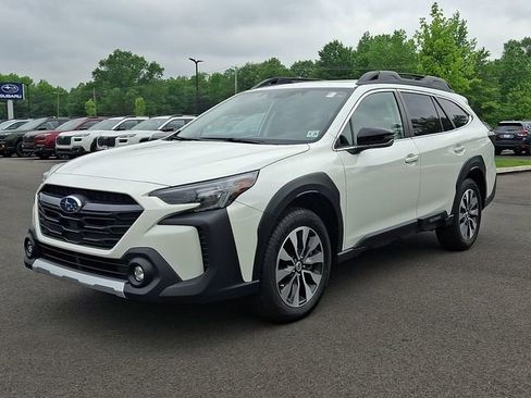 Certified 2023 Subaru Outback Limited AWD/4WD image 3