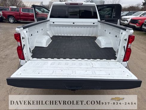 Used 2022 Chevrolet Silverado 3500 LTZ w/ LTZ Convenience Package image 78
