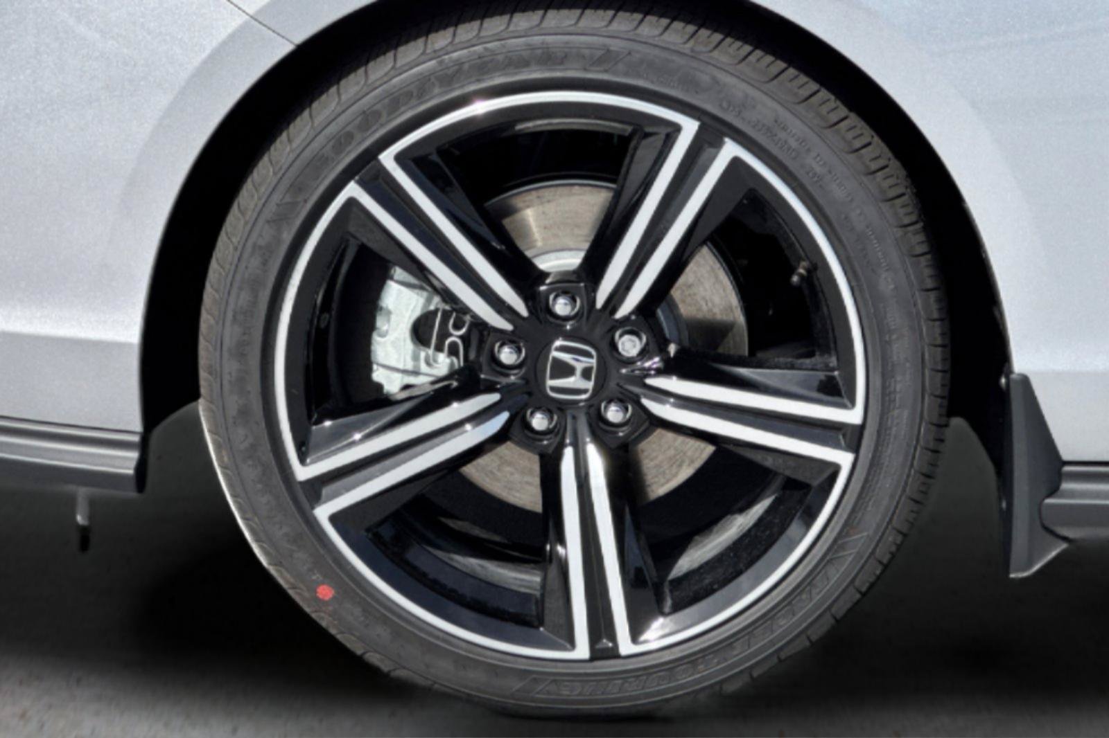 New 2026 Honda Accord Sport image 31