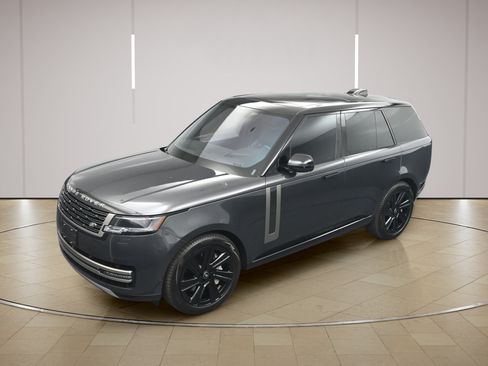 Used 2023 Land Rover Range Rover SE AWD/4WD image 30
