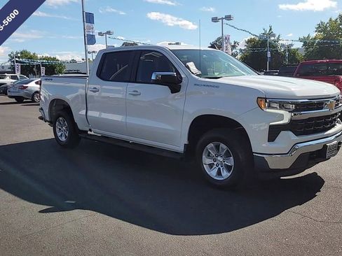New 2025 Chevrolet Silverado 1500 LT w/ Convenience Package II image 3