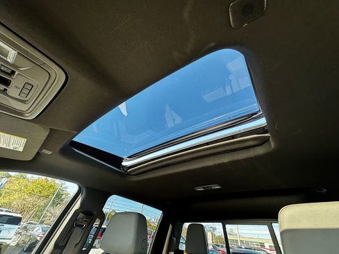 Used 2024 Chevrolet Silverado 3500 LTZ image 82