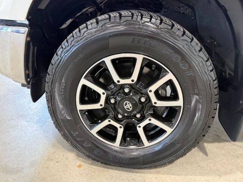 Used 2014 Toyota Tundra SR5 w/ TRD Off Road Package AWD/4WD image 13
