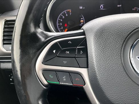 Used 2021 Jeep Grand Cherokee Limited AWD/4WD image 18