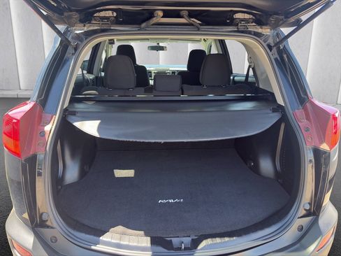 Used 2013 Toyota RAV4 XLE AWD/4WD image 18