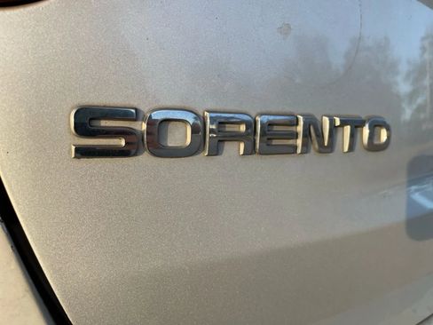 Used 2014 Kia Sorento SX w/ 3rd Row Package image 13