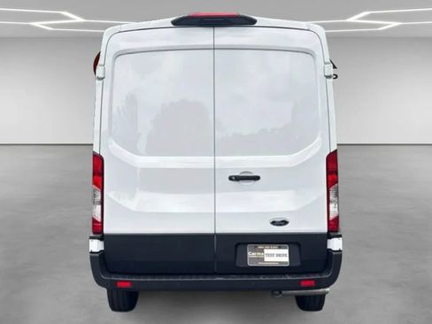 Used 2025 Ford Transit 250 148 Medium Roof w/ Load Area Protection Package RWD image 4