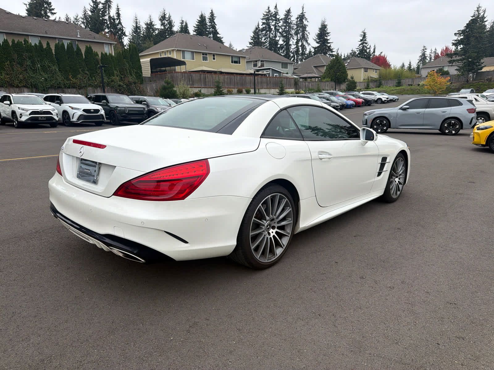 Used 2017 Mercedes-Benz SL 450 image 4