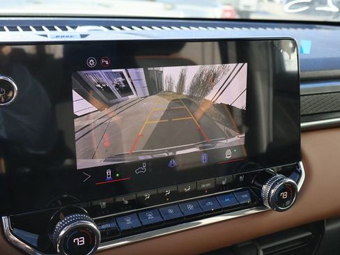 New 2026 GMC Canyon AT4 w/ Technology Plus Package AWD/4WD image 28