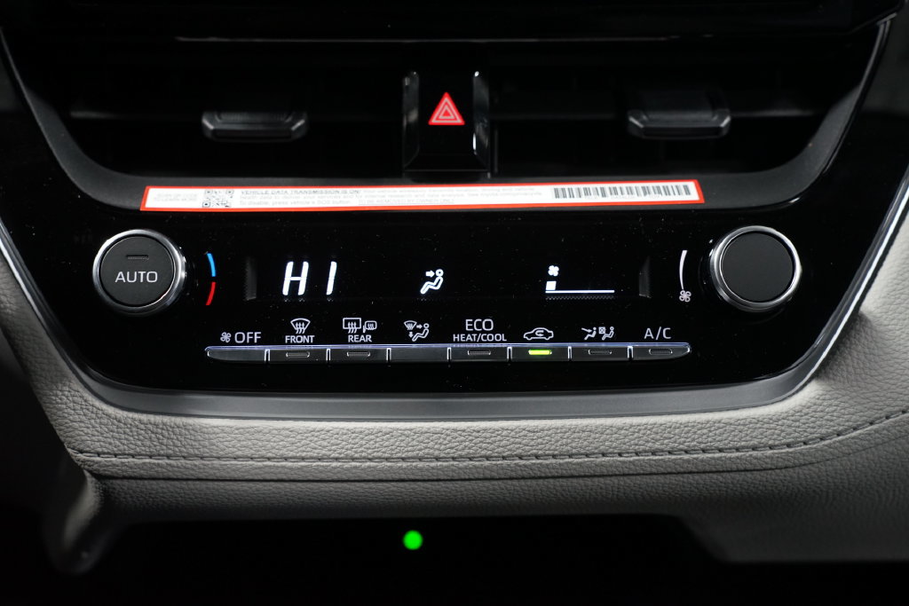 New 2026 Toyota Corolla Cross LE w/ Moonroof Package FWD image 20