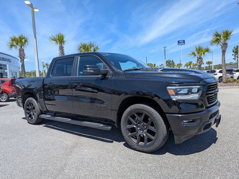 Used 2024 RAM 1500 Laramie image 2