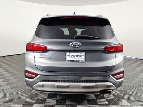 Used 2019 Hyundai Santa Fe SEL FWD image 5