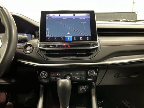 Certified 2022 Jeep Compass Trailhawk w/ Trailhawk Elite Group image 7