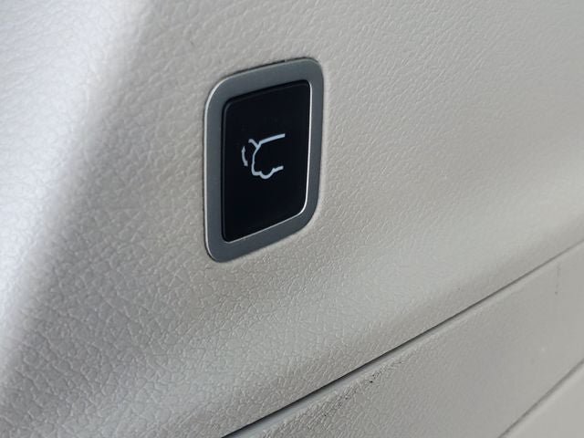 Used 2024 Chrysler Pacifica Limited FWD image 31