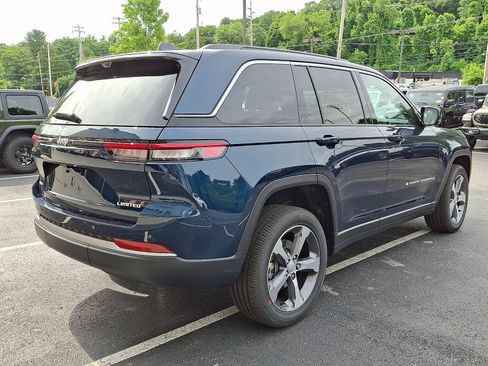 New 2026 Jeep Grand Cherokee Limited AWD/4WD image 3