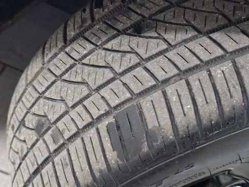 Used 2018 Honda Civic EX-L image 10