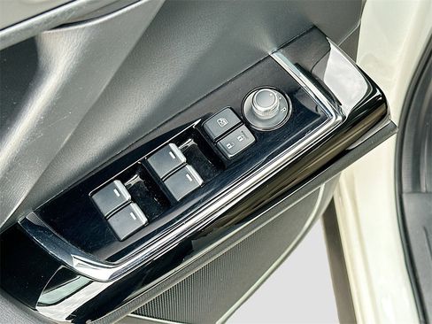 Used 2022 MAZDA CX-9 Touring w/ Touring Premium Package image 18