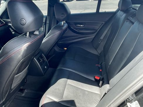 Used 2014 BMW 328i xDrive Sedan AWD/4WD image 28