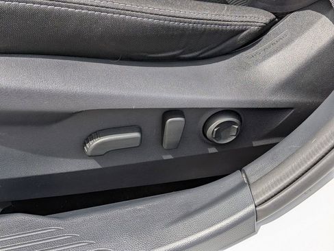 Used 2023 Subaru Legacy Premium AWD/4WD image 16