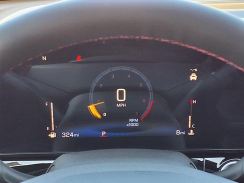 New 2026 Chevrolet Trax RS w/ Sunroof Package image 21