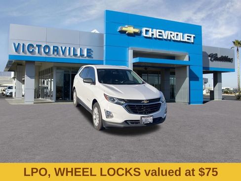 Used 2019 Chevrolet Equinox LS FWD image 3