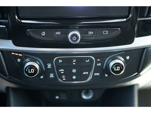 Used 2022 Chevrolet Traverse Premier w/ Redline Edition FWD image 15