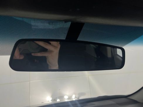 Used 2017 Toyota Camry SE image 73