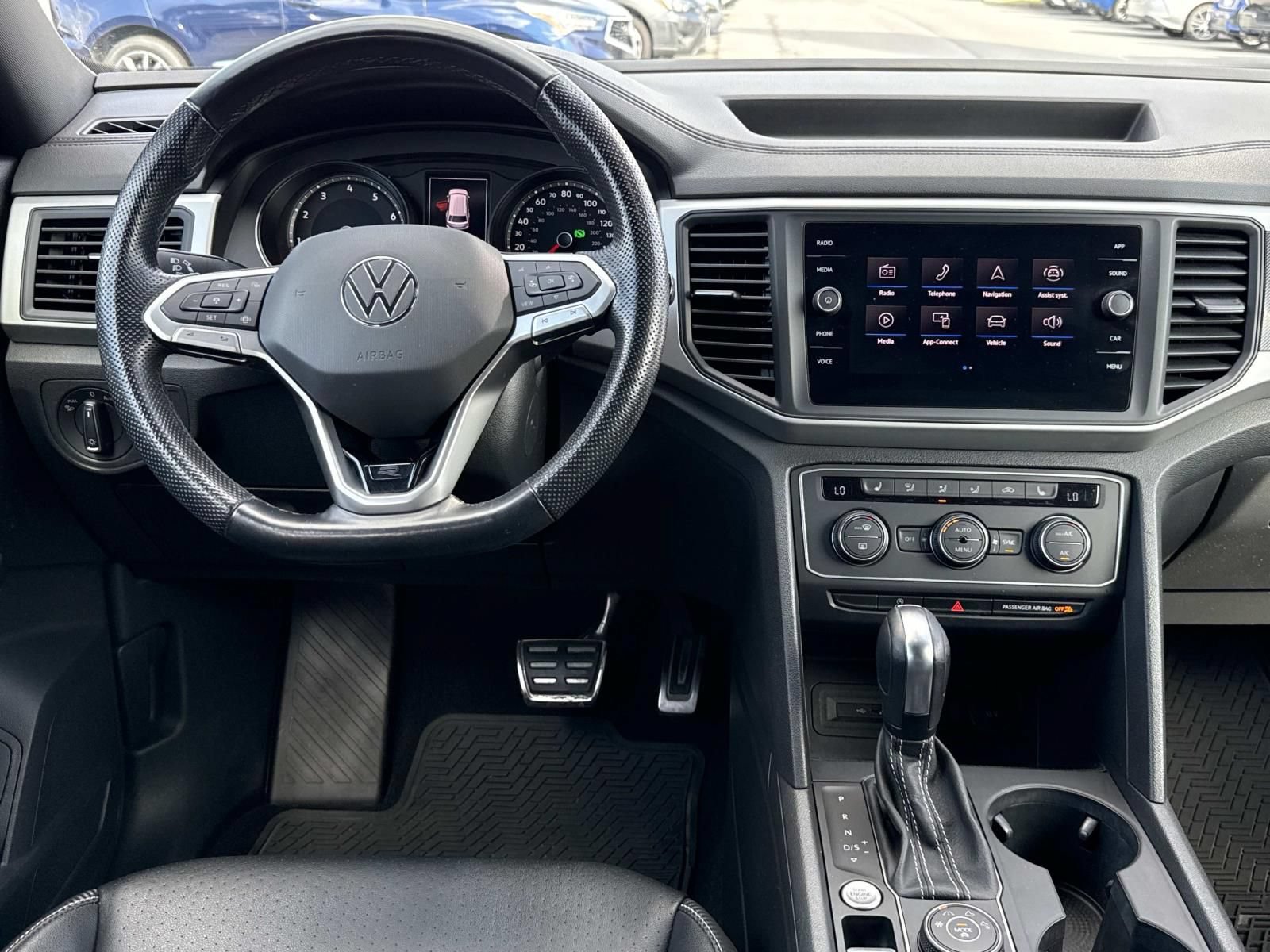 Used 2021 Volkswagen Atlas Cross Sport SE AWD/4WD image 8