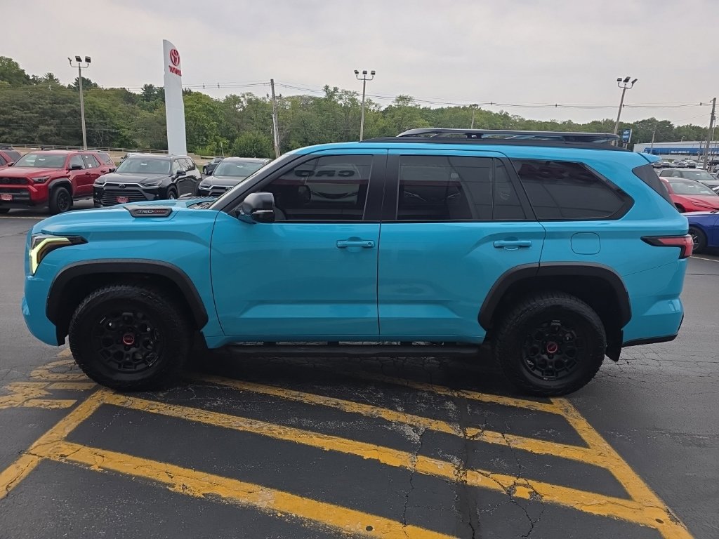 Used 2026 Toyota Sequoia TRD Pro AWD/4WD image 7
