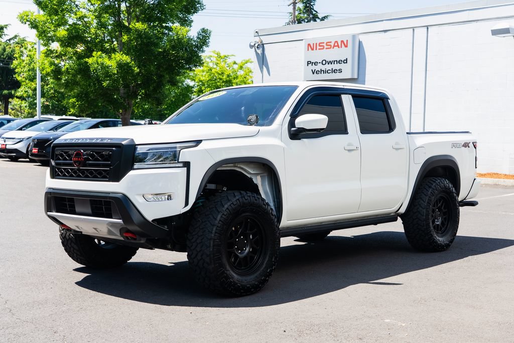 Used 2023 Nissan Frontier PRO-4X w/ Pro-4X Premium Package AWD/4WD image 3