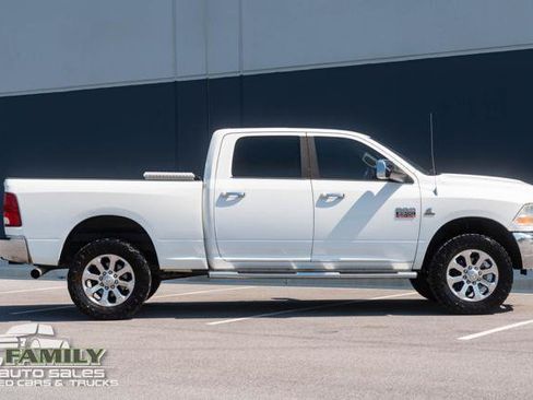 Used 2010 Dodge Ram 2500 Truck SLT AWD/4WD image 10