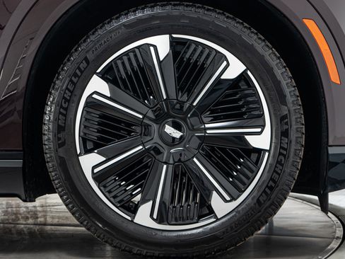 Used 2025 Cadillac Escalade IQ Sport 2 image 50