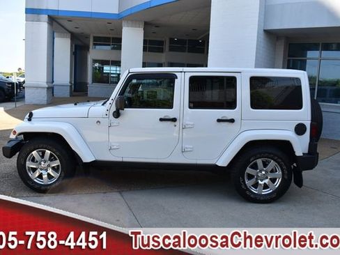 Used 2015 Jeep Wrangler Unlimited Sahara w/ Katzkin Premium Leather Group image 6