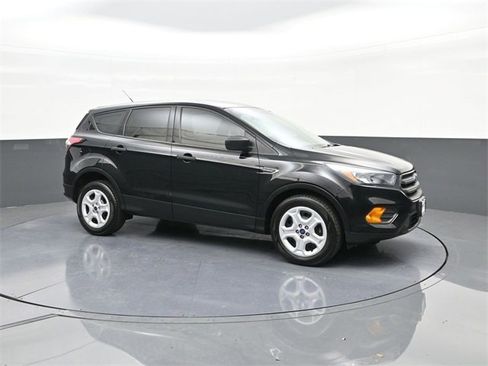 Used 2018 Ford Escape S image 17