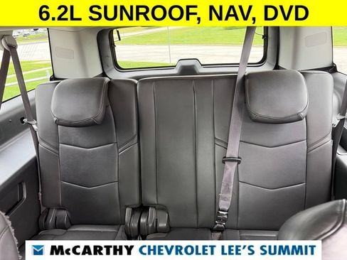 Used 2016 Cadillac Escalade ESV Luxury AWD/4WD image 53