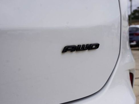 Used 2022 Ford Edge SE w/ Black Appearance Package image 7