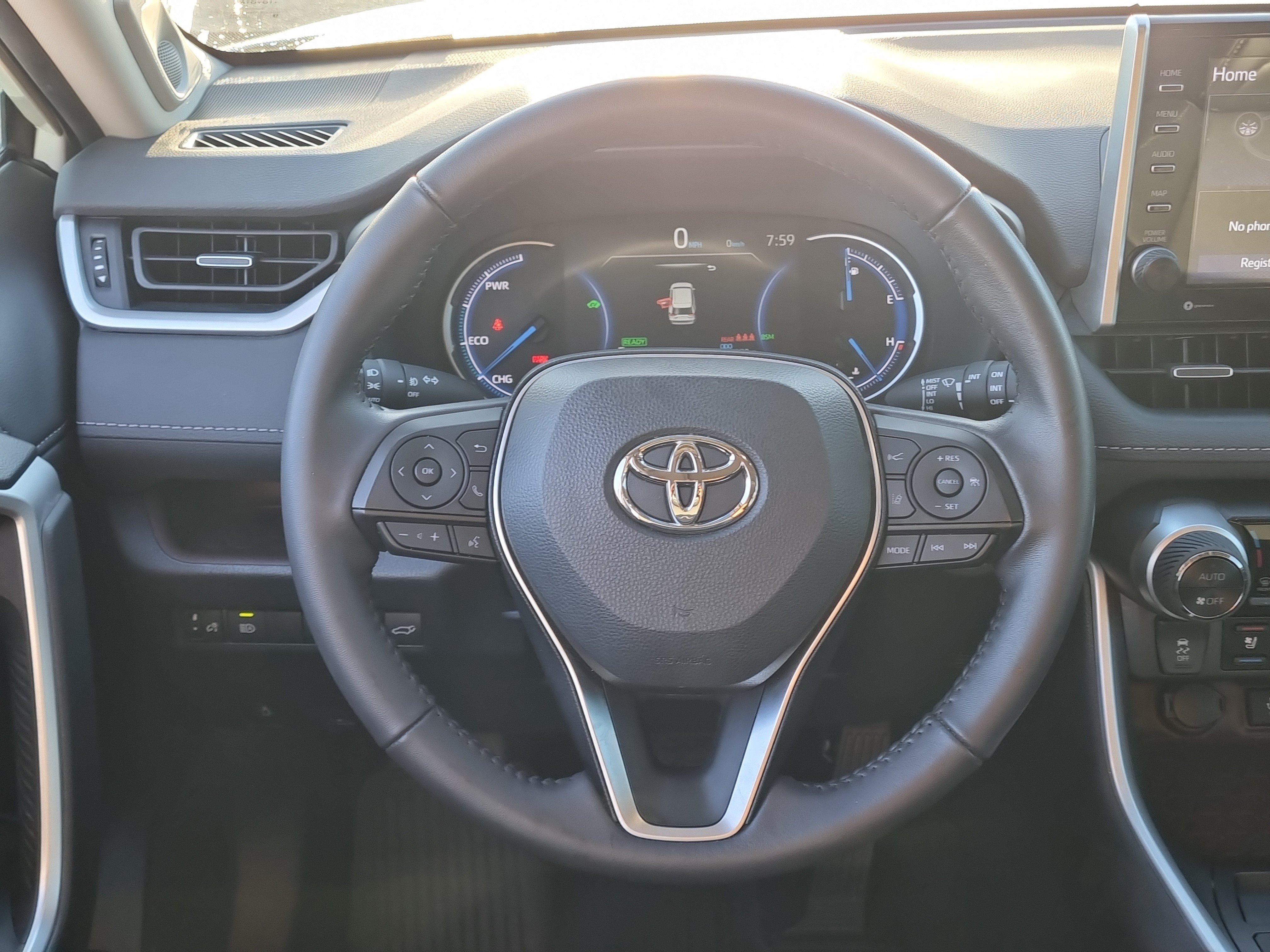 Used 2022 Toyota RAV4 Limited AWD/4WD image 18