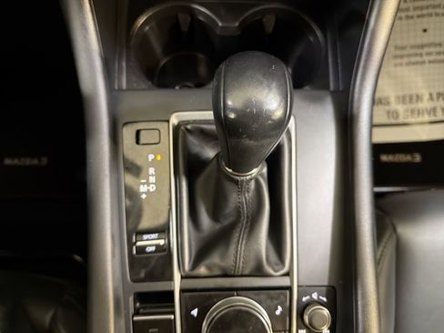 Used 2023 MAZDA MAZDA3 s image 21