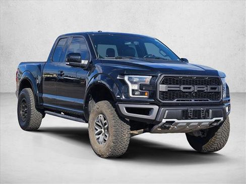 Used 2018 Ford F150 Raptor w/ Equipment Group 802A Luxury image 3