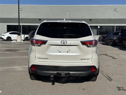 Used 2015 Toyota Highlander Limited image 6