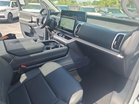 New 2026 Ford Expedition Max Active image 29