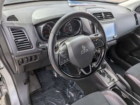 Used 2024 Mitsubishi Outlander Sport SE image 10