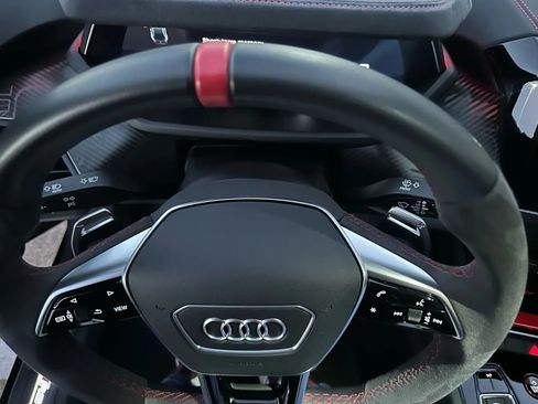 Used 2023 Audi RS e-tron GT image 41