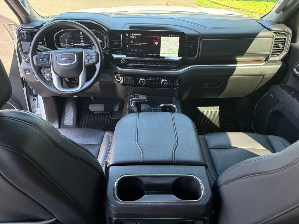 Used 2025 GMC Sierra 1500 Elevation w/ Elevation Premium Package AWD/4WD image 21