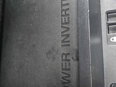 Used 2022 Ford F150 Lariat w/ Equipment Group 502A High image 12