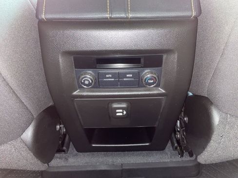 Used 2020 Chevrolet Traverse LT w/ LPO, Floor Liner Package image 13