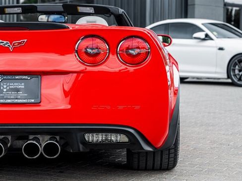 Used 2010 Chevrolet Corvette Grand Sport w/ Preferred Equipment Group RWD image 16